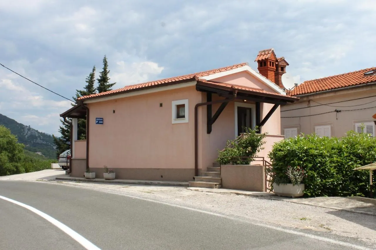 Apartments With A Parking Space Kraj, Opatija - 7794 0*,  Horvátország