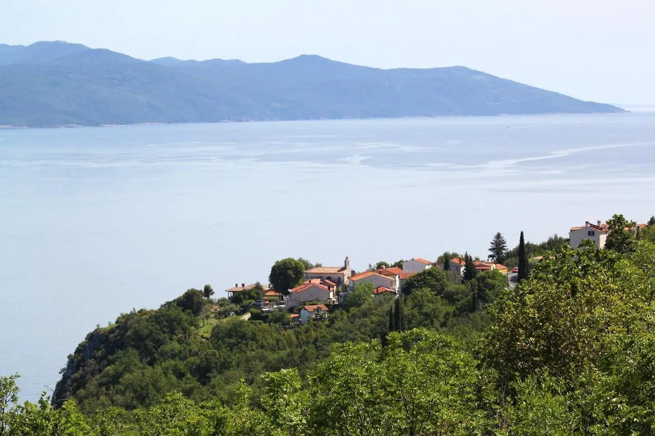 Apartments With A Parking Space Kraj, Opatija - 7794