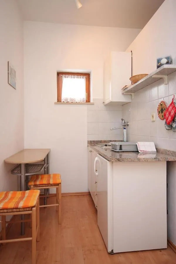 Apartments With A Parking Space Kraj, Opatija - 7794