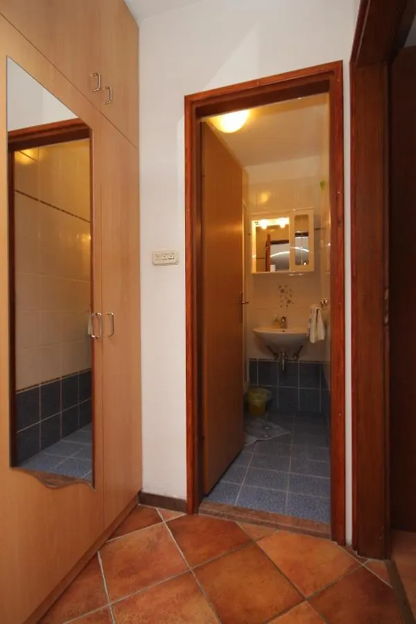 Apartments With A Parking Space Kraj, Opatija - 7794